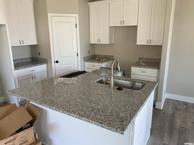 250 E 5000 S, Washington Terrace, UT 84405 — photo 7