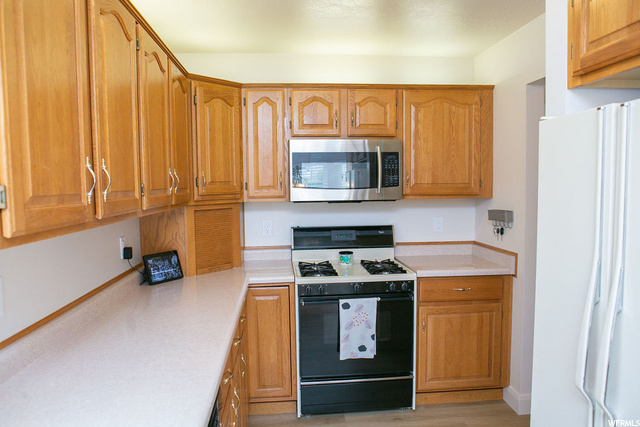 145 Abbey Ln, Providence, UT 84332 — photo 6