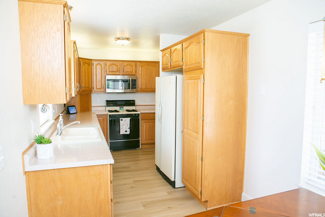 145 Abbey Ln, Providence, UT 84332 — photo 3