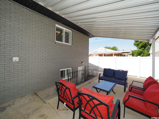 363 E Mountain View Dr, Sandy, UT 84070 — photo 9