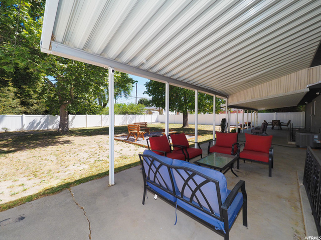 363 E Mountain View Dr, Sandy, UT 84070 — photo 8