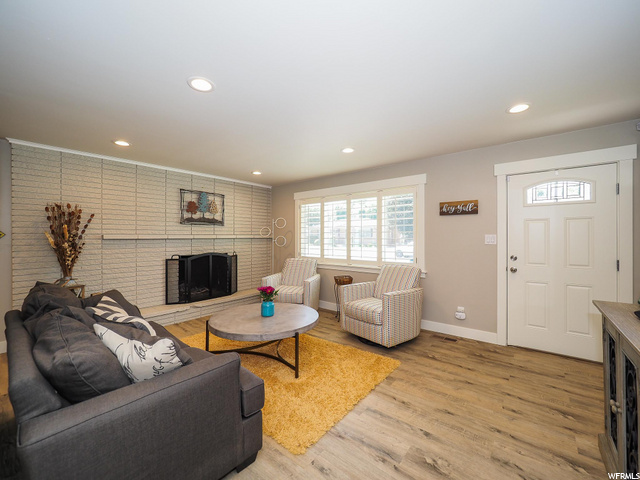 363 E Mountain View Dr, Sandy, UT 84070 — photo 12