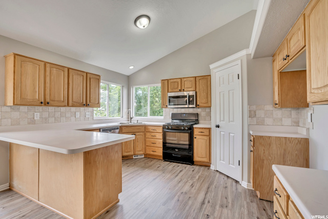 5857 S 3450 W, Roy, UT 84067 — photo 9