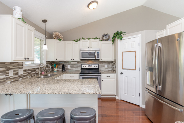 4999 Vista Dr, Roy, UT 84067 — photo 6