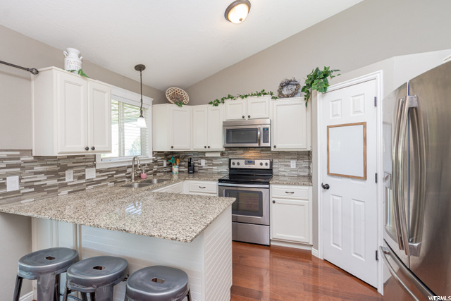 4999 Vista Dr, Roy, UT 84067 — photo 5