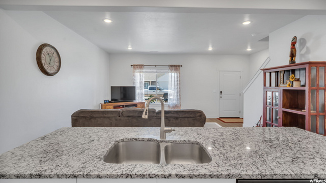 1548 E 460 S, Hyrum, UT 84319 — photo 11