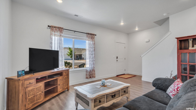 1548 E 460 S, Hyrum, UT 84319 — photo 8