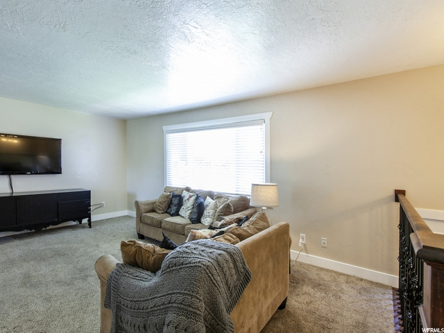 317 W 2300 S, Clearfield, UT 84015 — photo 3