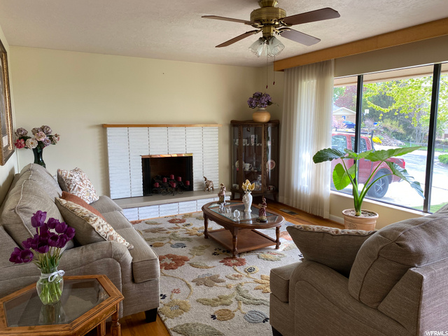 2495 S Peach St, Perry, UT 84302 — photo 3
