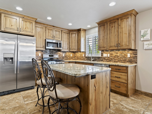 1381 W 1075 N, Clinton, UT 84015 — photo 11
