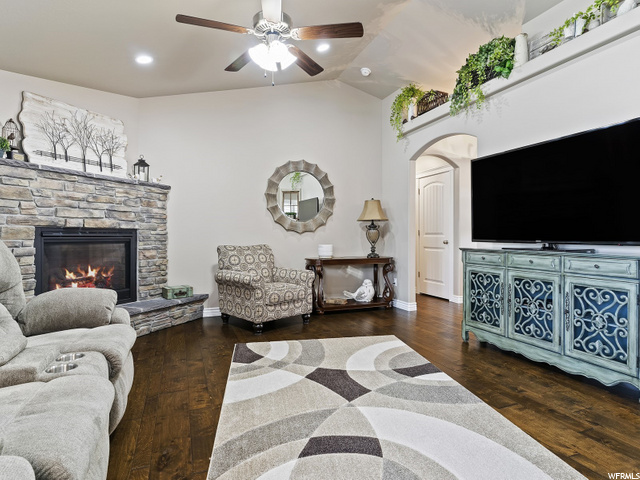 1381 W 1075 N, Clinton, UT 84015 — photo 9