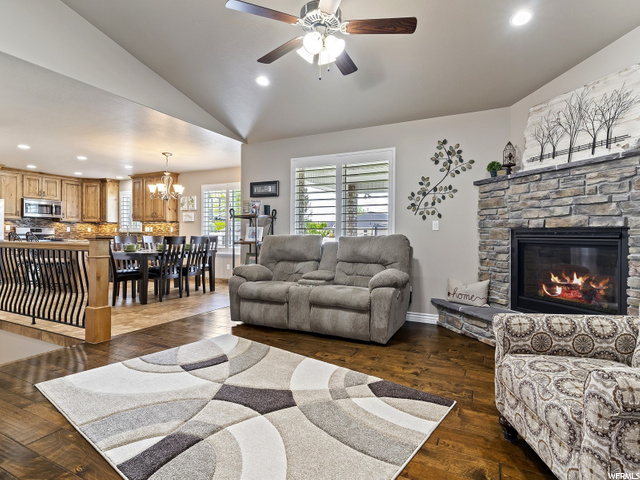 1381 W 1075 N, Clinton, UT 84015 — photo 8