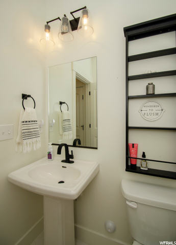 2838 N 2575 W, Farr West, UT 84404 — photo 11