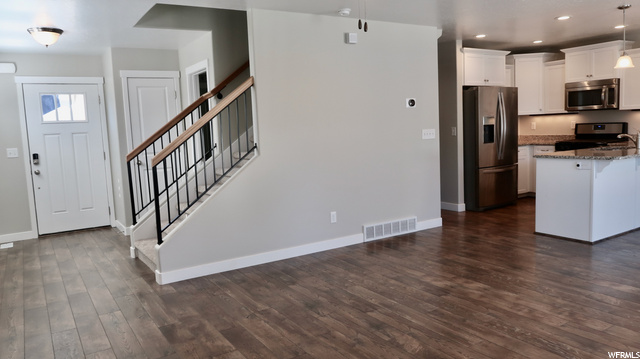 256 E Carol Way, Midvale, UT 84047 — photo 12