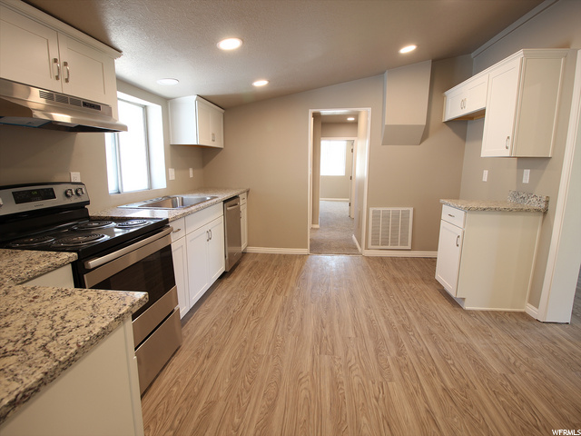 2214 W 6000 S, Roy, UT 84067 — photo 11