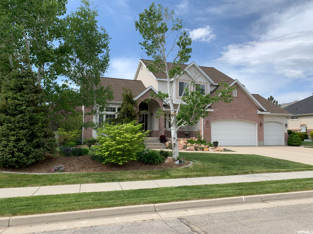 1123 E Charlais Dr, Fruit Heights, UT 84037 — photo 2