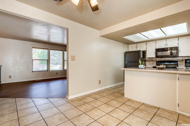 6043 S 2900 W, Roy, UT 84067 — photo 8