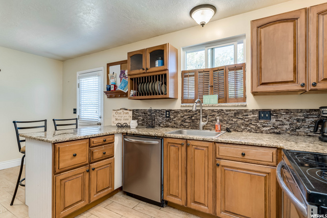 2345 S 150 W, Clearfield, UT 84015 — photo 8