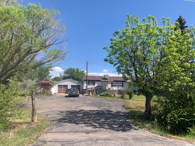 5275 E 11500 N
