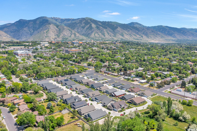 330 E 1075 N #18, Logan, UT 84341 — photo 3