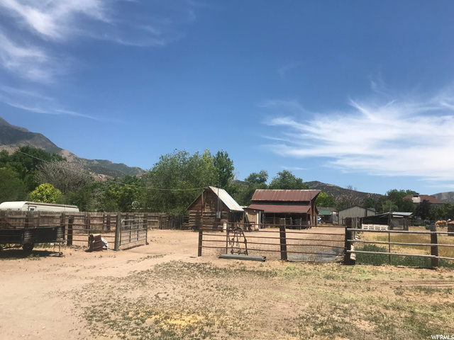 638 N 300 E, Nephi, UT 84648 — photo 2
