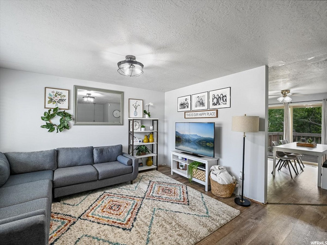 Upstairs Family Room