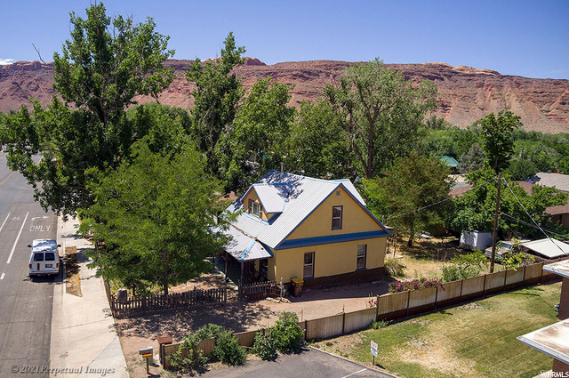 286 S 400 St E, Moab, UT 84532 — photo 2