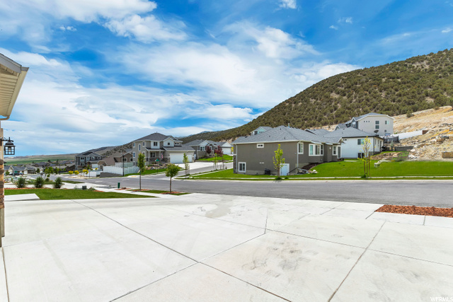 3763 E Hollow Crest Dr, Eagle Mountain, UT 84005 — photo 4