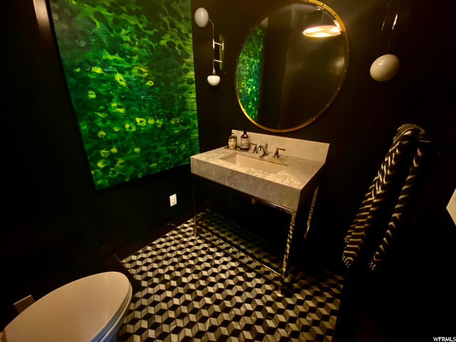 Designer half bath