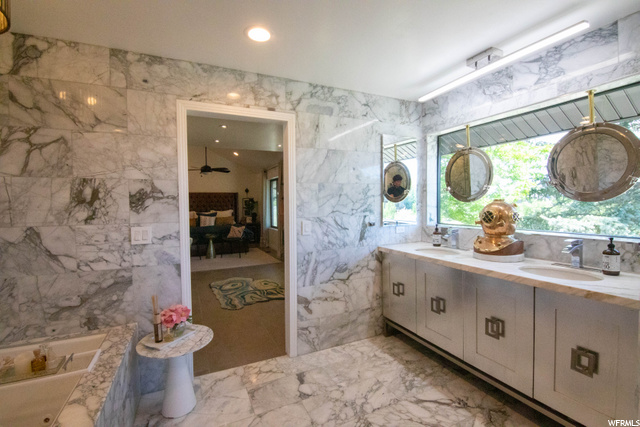 Elegant Master Bathroom