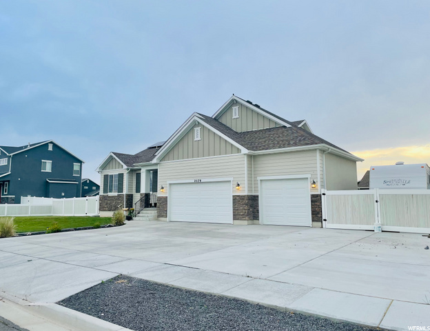 2579 N 2775 W, Clinton, UT 84015 — photo 3