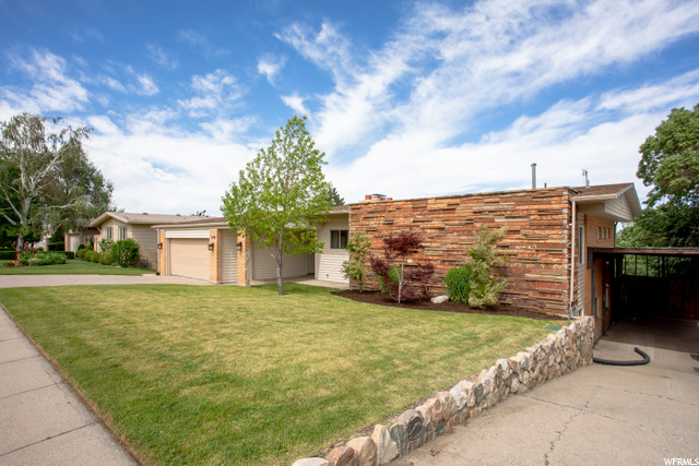 1978 S Bonneview Dr E, Bountiful, UT 84010 — photo 2