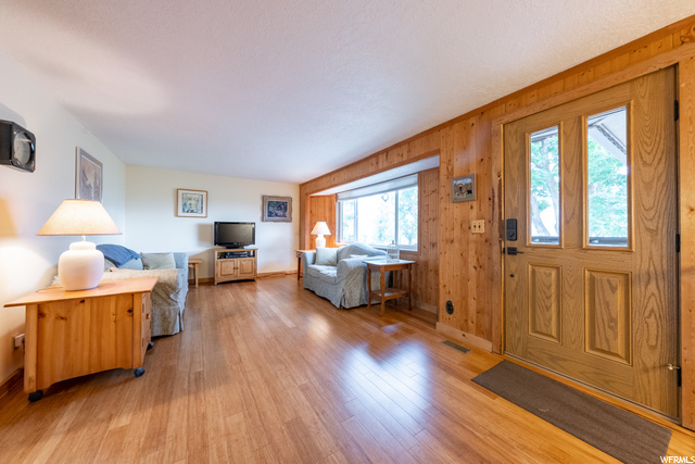 6607 S 800 E, Hyrum, UT 84319 — photo 4
