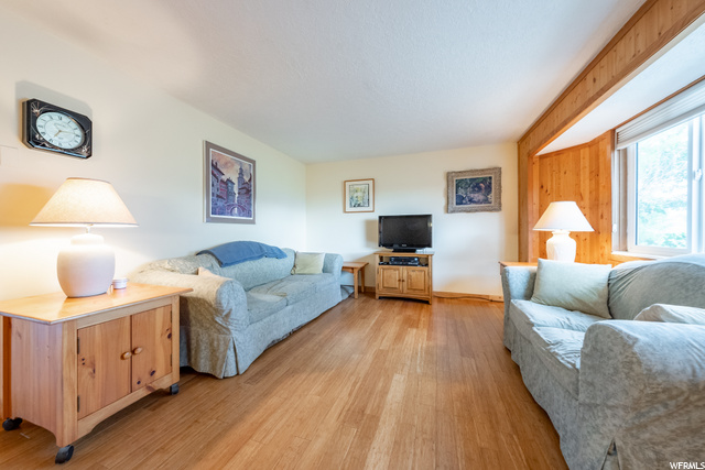 6607 S 800 E, Hyrum, UT 84319 — photo 5