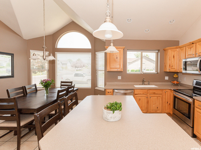 306 E 1500 N, Layton, UT 84041 — photo 8