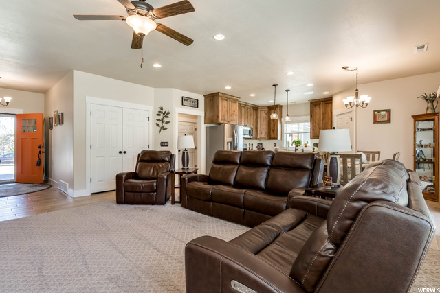 1248 E 2675 N, North Ogden, UT 84414 — photo 7