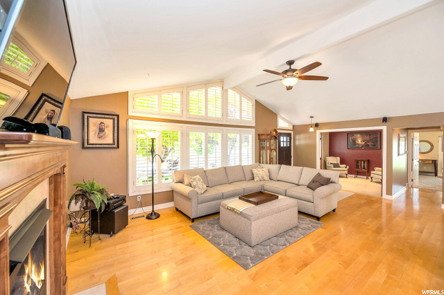 10235 S Vilas Dr E, Sandy, UT 84092 — photo 8