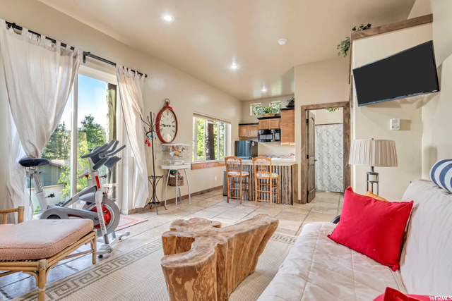 Lockout Living room