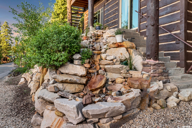 Front Water Feature