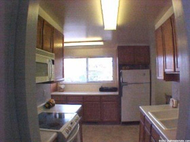 942 Statice Ave, Sandy, UT 84094 — photo 3