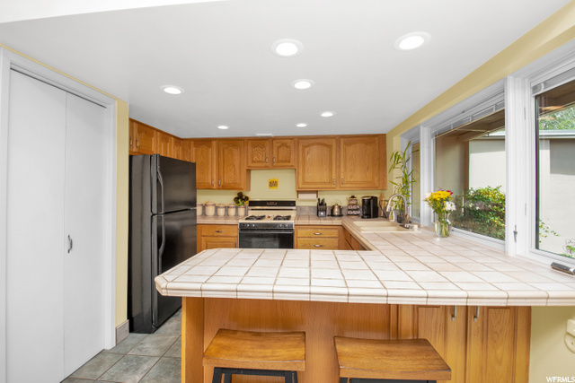 4885 S 1690 E, Holladay, UT 84117 — photo 8