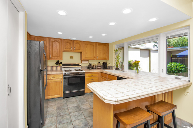 4885 S 1690 E, Holladay, UT 84117 — photo 7