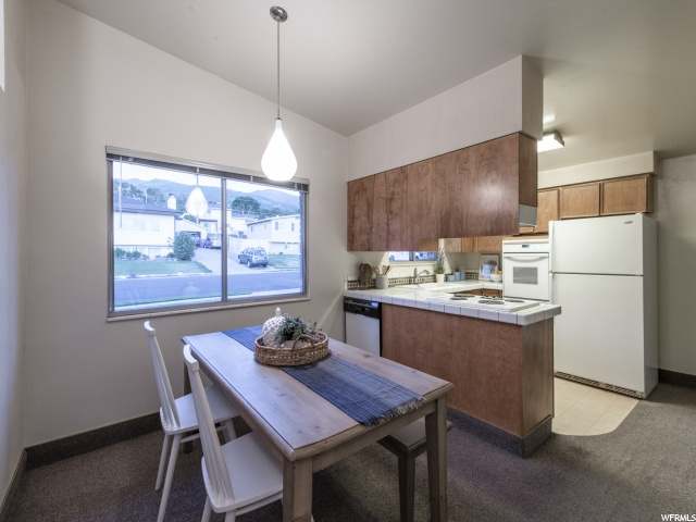 831 N 700 E, Bountiful, UT 84010 — photo 12