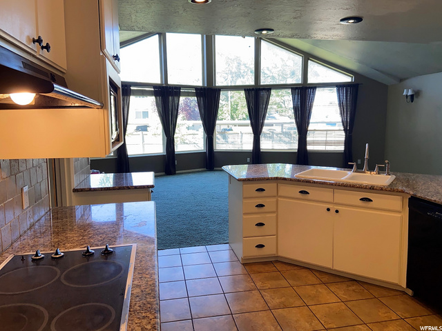 256 E Elm St, Murray, UT 84107 — photo 4