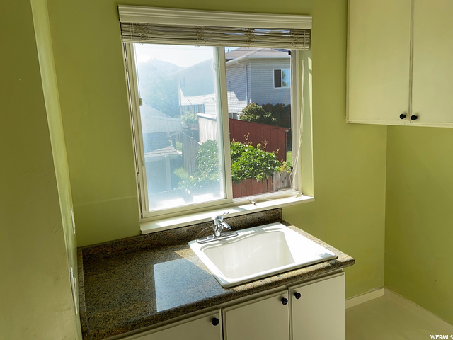 256 E Elm St, Murray, UT 84107 — photo 12