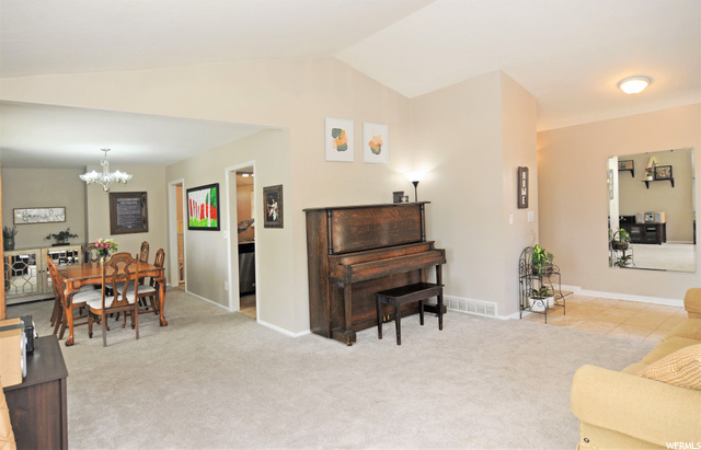 703 E Easthills Dr, Bountiful, UT 84010 — photo 6