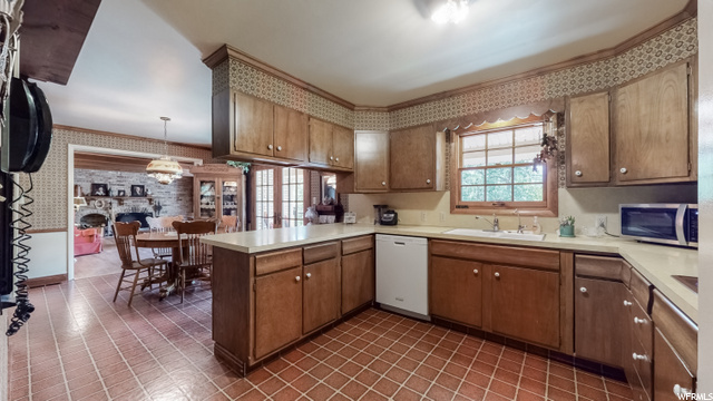 816 S 800 E, Bountiful, UT 84010 — photo 11