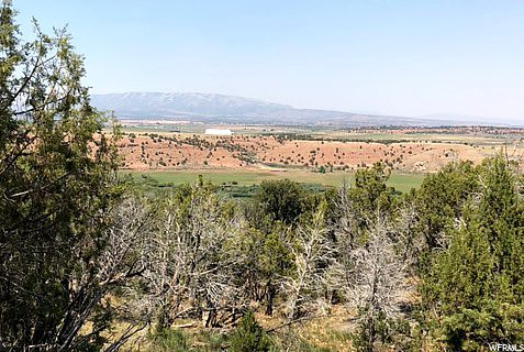 #17, Fruitland, UT 84027 — photo 2