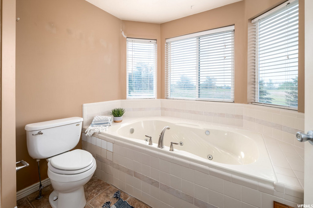 1216 E Antelope Dr, Layton, UT 84040 — photo 10