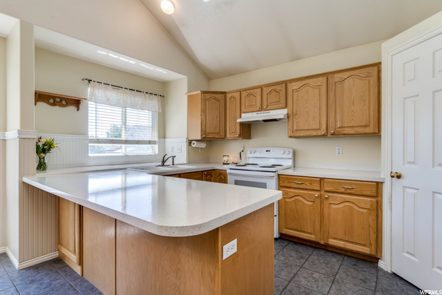 1338 S Stonebridge Dr, Layton, UT 84041 — photo 6